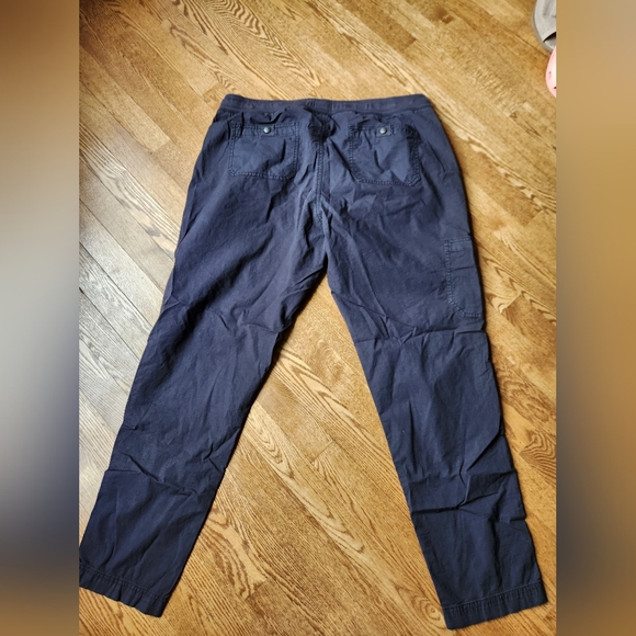 Lands End Black Cargo Pants - Picture 2 of 3